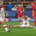 Μονομαχίες, τσαμπουκάς και κόρνερ