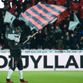 Οι Λύκοι δείχνουν τα δόντια τους