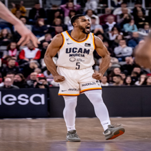 tipster-background-image