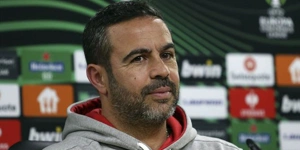 Ασιατικό χάντικαπ: Καφενεδάκι Λιγκ…