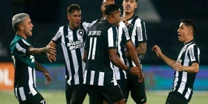 Ασιατικό χάντικαπ: Στο Λιμπερταδόρες με -1