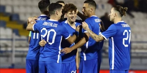 Μπατιράκι: Οπαδική μπόμπα