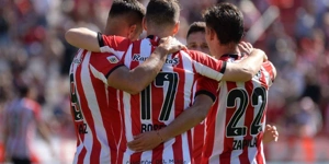 Futbolatino: Δυάδα καθαρών σημείων