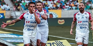 Futbolatino: Τετράδα με... πακέτο