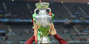 Δες από κοντά το κύπελλο του UEFA EURO 2024!