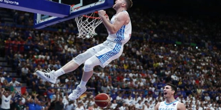 Αν. Ζαχαράκης: Ο Αγραβάνης και η άμυνα