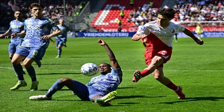 Anevainei 4i i Utrecht.jpg