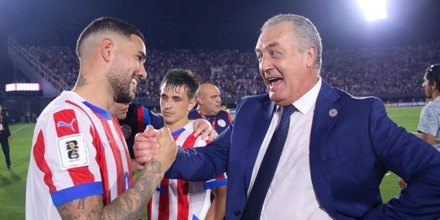 Το μομέντουμ με την Παραγουάη