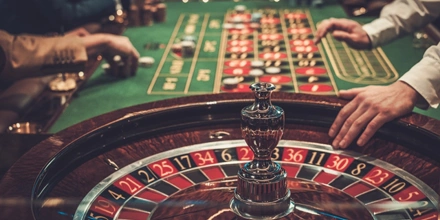 Online live casino Vs Επίγειο καζίνο