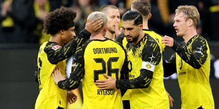 Τρεις επισκέψεις, τρία Over