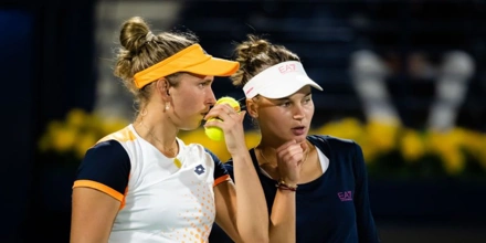 Kudermetova-Mertens-Jimmie.jpg