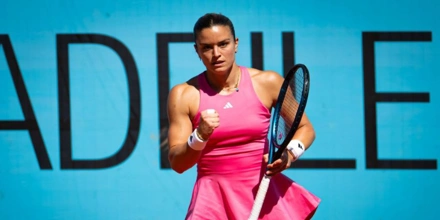 Maria_Sakkari_-_Mutua_Madrid_Open_2025_-_Day_4-DSC_1739.jpg