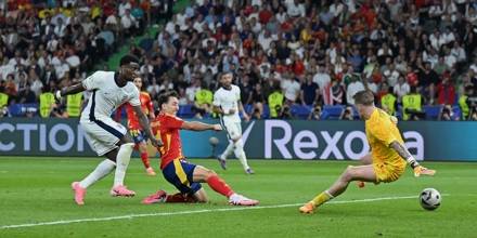 Mikel-Oyarzabal-Spain-England-goal.jpg