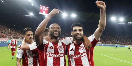 olympiakos-psv (1).jpg