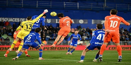 Perysi sta proimitelika fetos stous 16.jpg