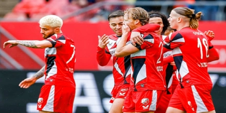 Thelei kai to pleonektima edras.jpg