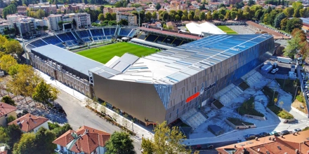 Το παράδοξο της Αταλάντα TY66YJY.jpg