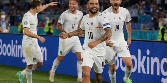Euro reviews: Από το 10,00 στο 8,00 οι Ιταλοί